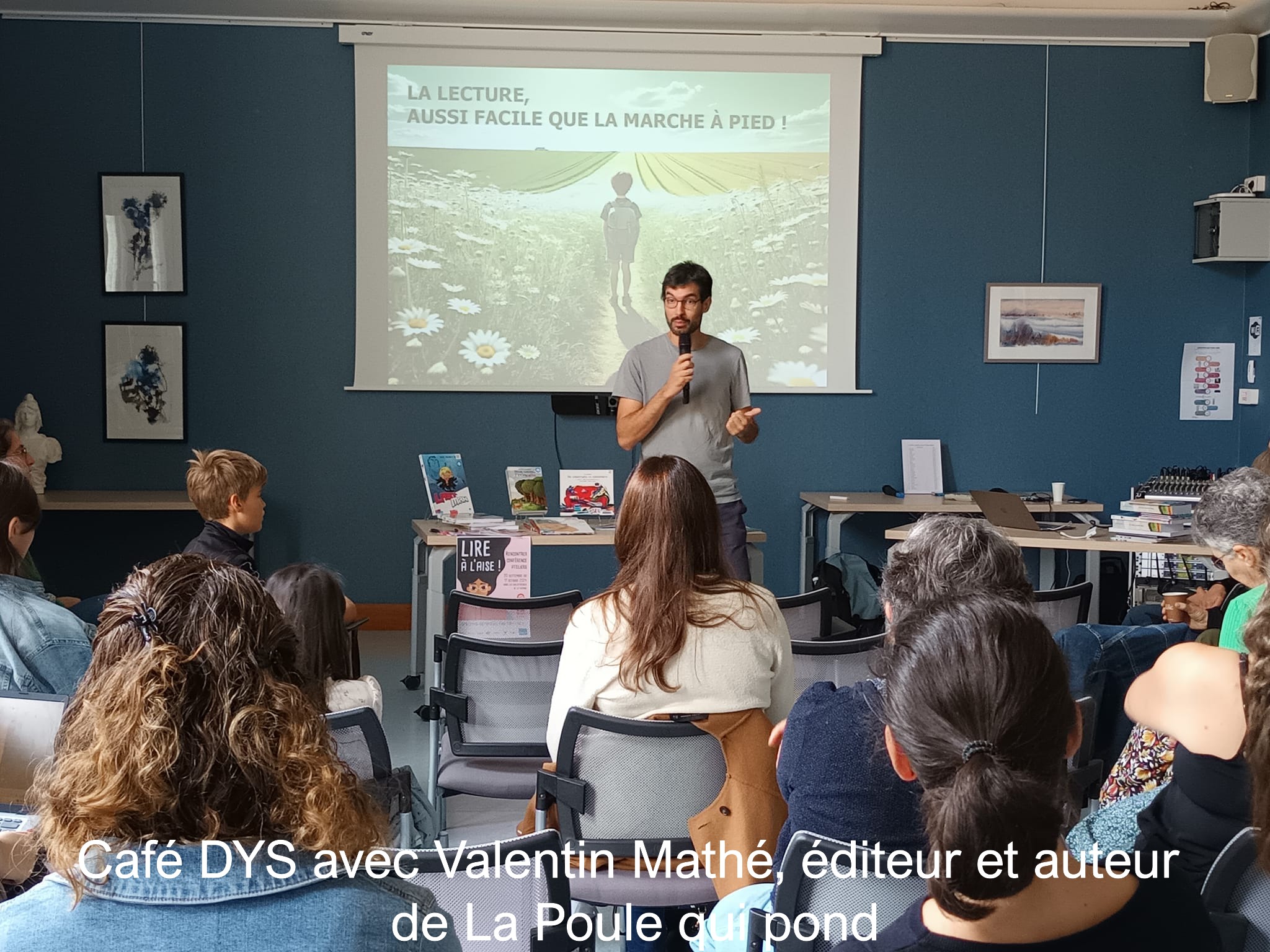 Cafe DYS avec Valentin Mathe editeur et auteur de La Poule qui pond.jpg